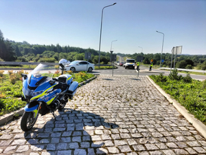 Sanoccy policjanci podczas działań Długi Majowy Weekend.