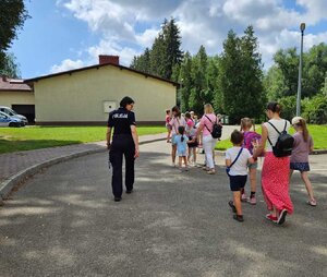 Dzieci odwiedziły sanockich policjantów