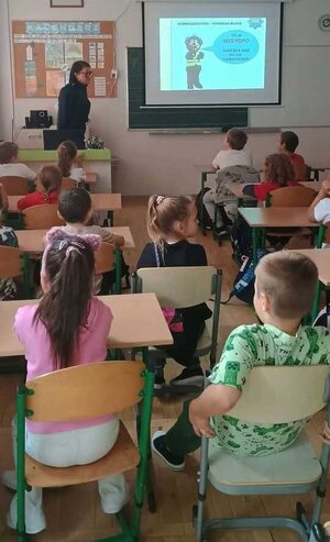 Sanockie policjantki dbają o bezpieczeństwo najmłodszych uczniów