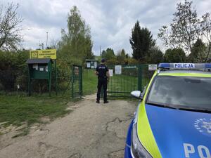 Policjanci apelują o prawidłowe zabezpiezanie domków letniskowych
